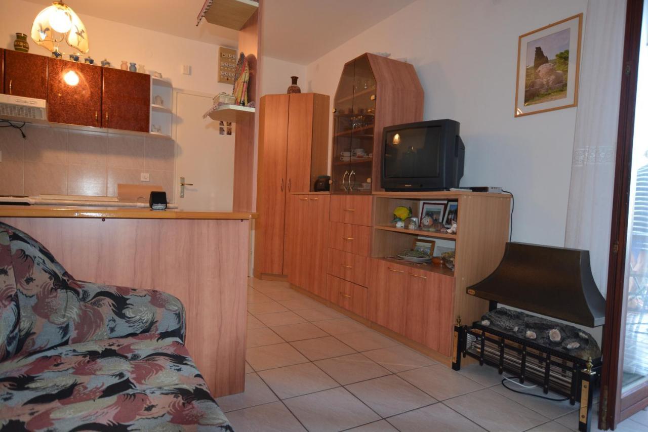 Apartmán Maja Kornić Exteriér fotografie