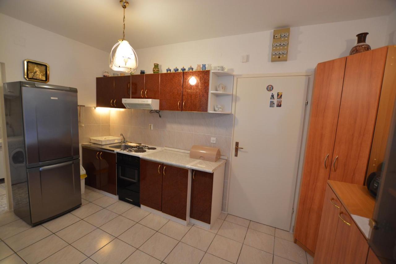 Apartmán Maja Kornić Exteriér fotografie
